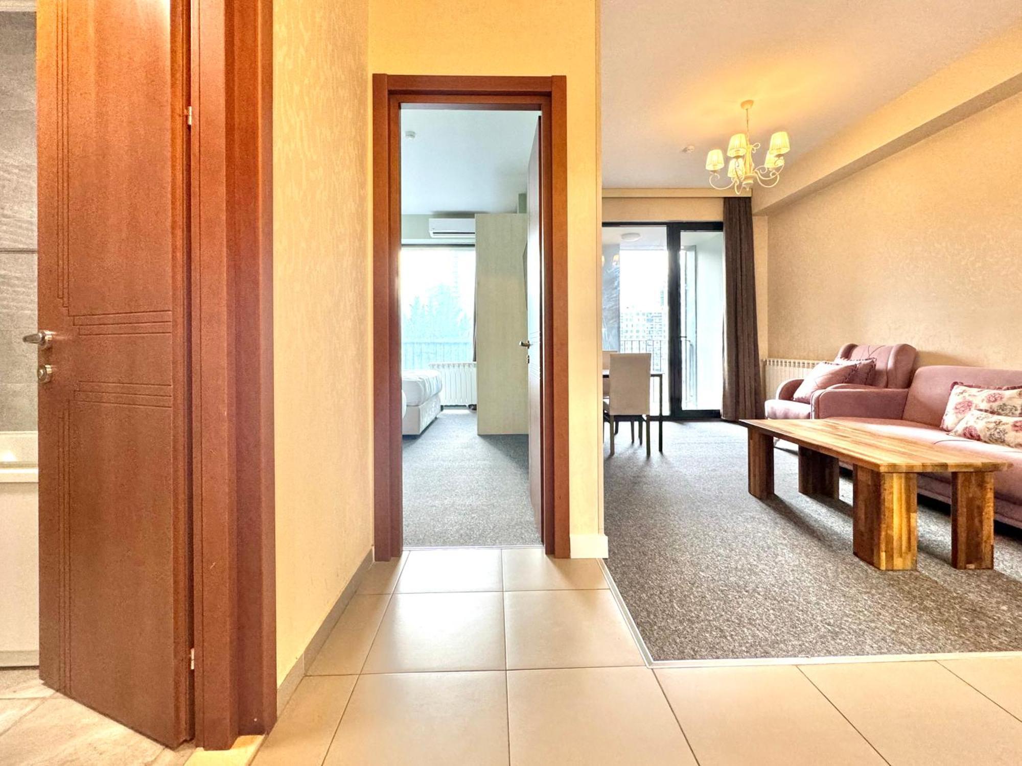 Full Comfort Apartment At Chavchavadze Tbilissi Extérieur photo